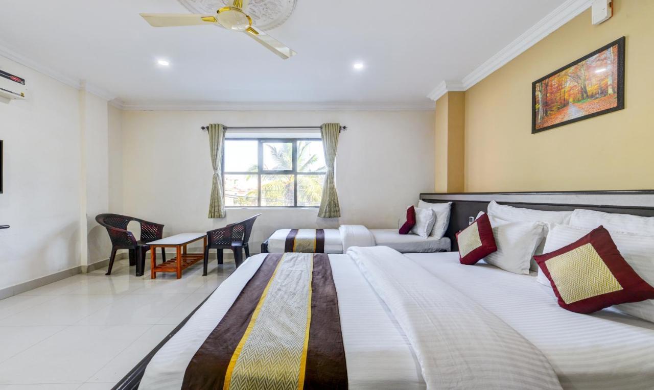 Pleasant Days Hotel Chennai Exterior foto