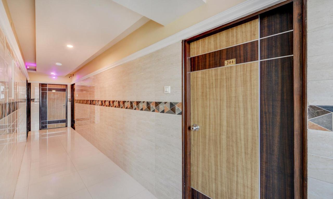 Pleasant Days Hotel Chennai Exterior foto